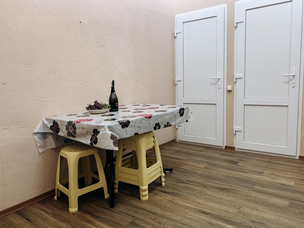 Bukhta Aparthotel Vapniarca Esterno foto