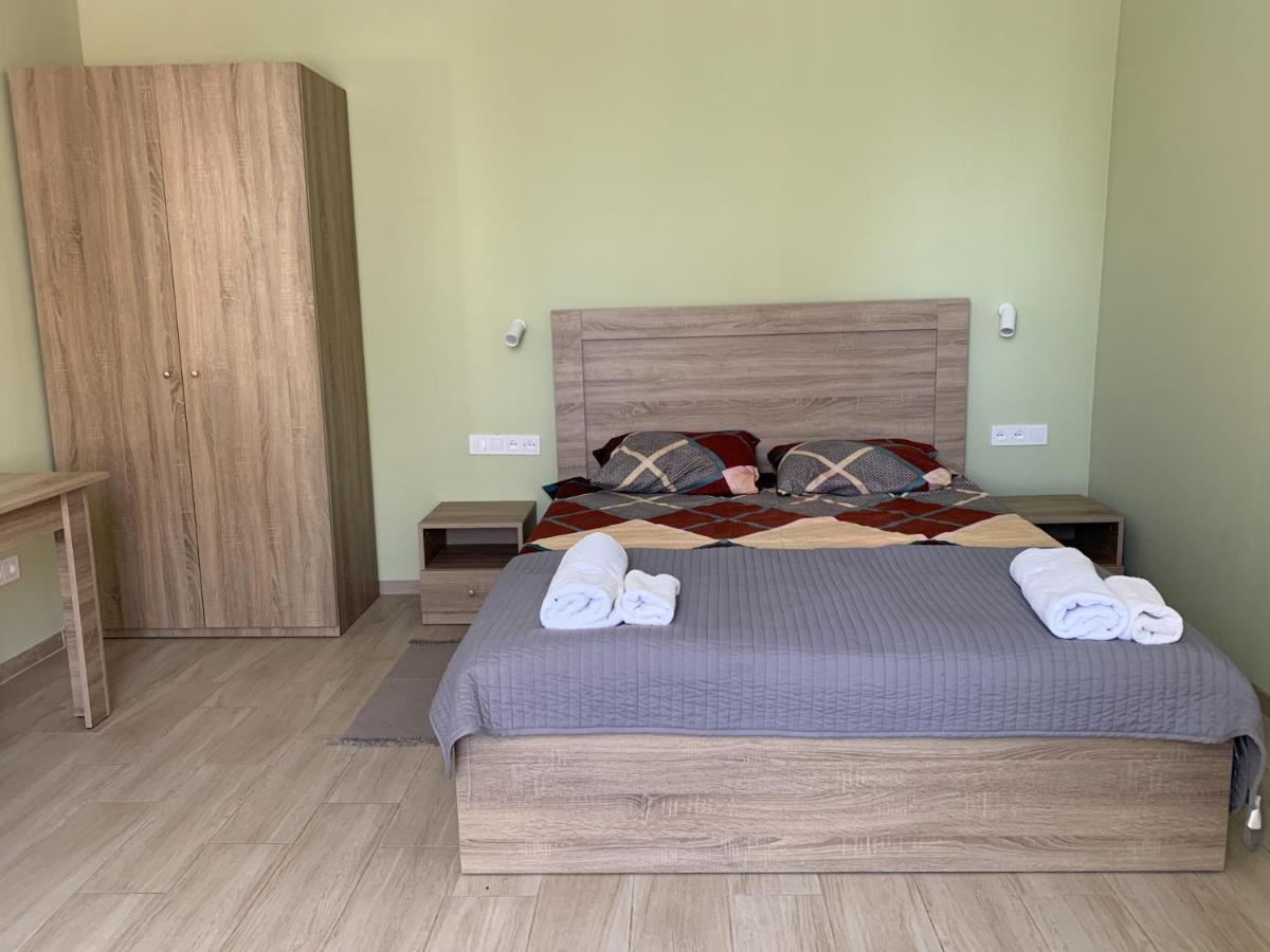 Bukhta Aparthotel Vapniarca Esterno foto