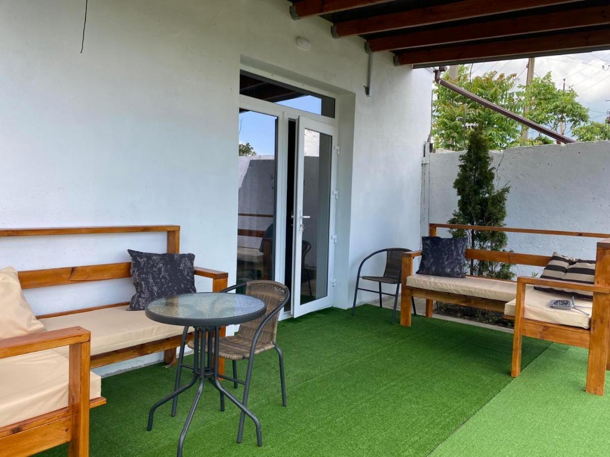 Bukhta Aparthotel Vapniarca Esterno foto